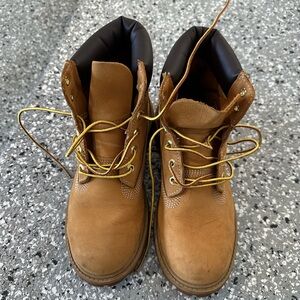 Timberland women’s Tan Work Boots